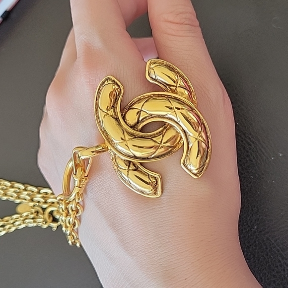 Chanel Bird nest necklace big and small size - Picture 2 of 5